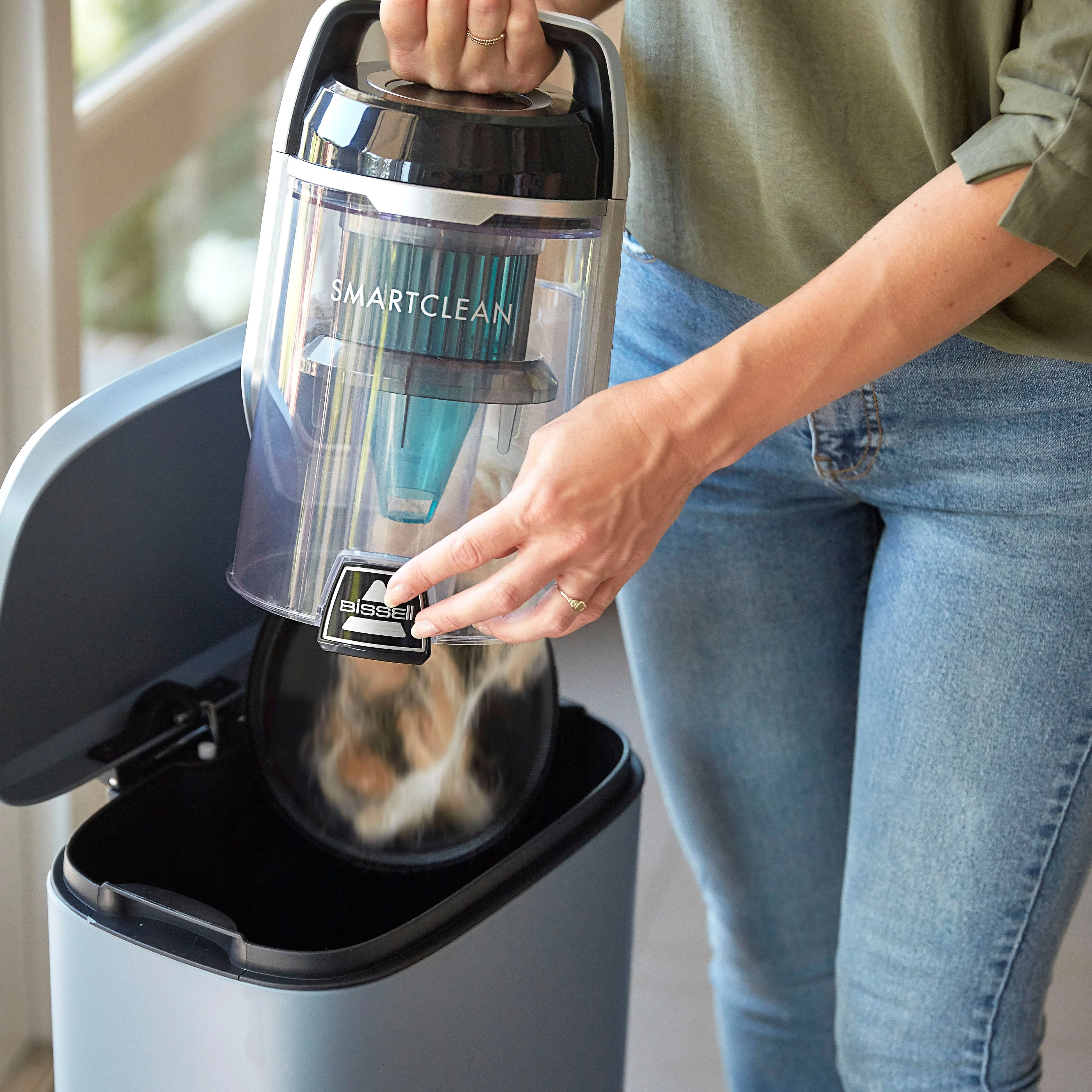 SmartClean™ Canister Vacuum - Image 19