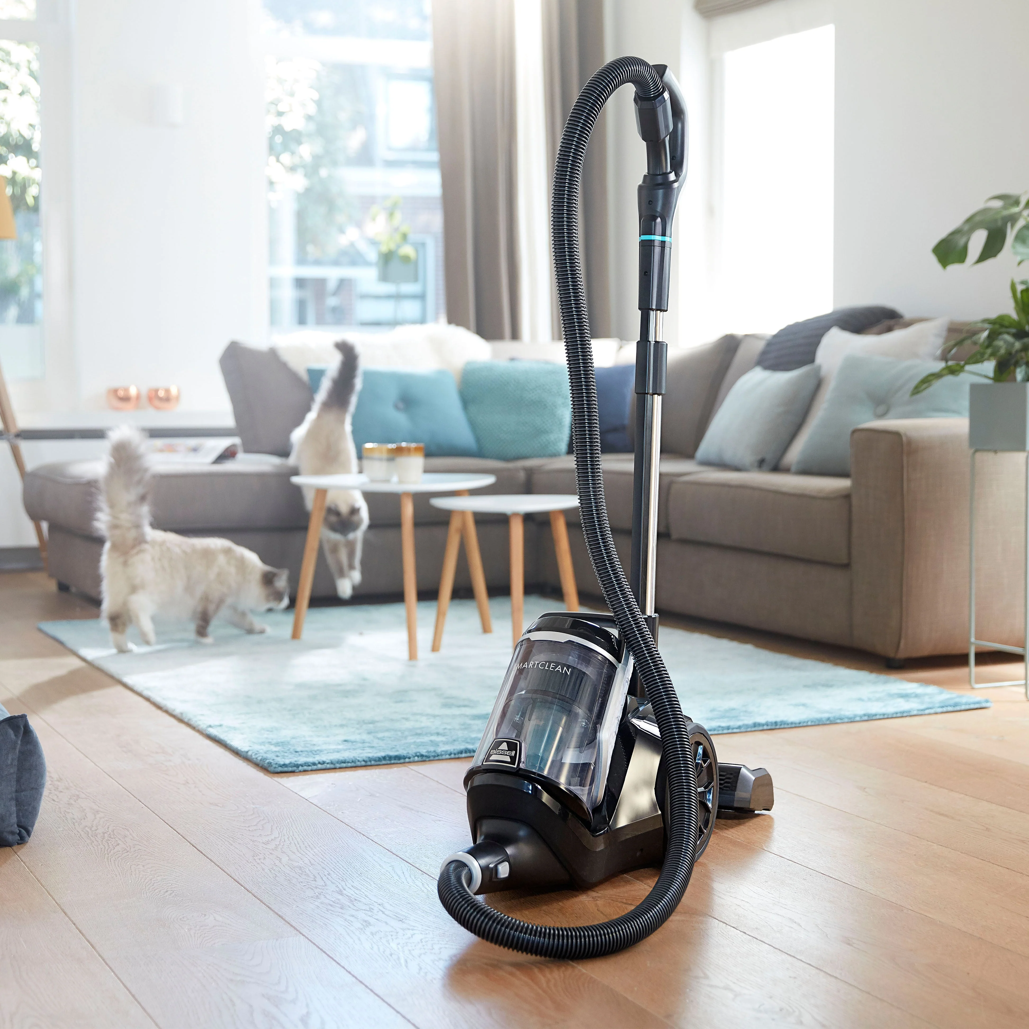 SmartClean™ Canister Vacuum - Image 20